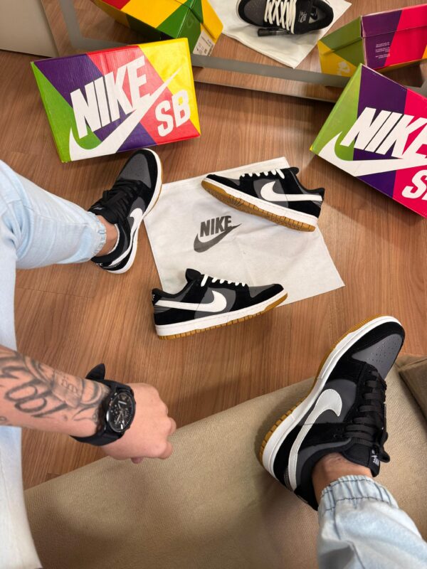 Tênis Casual Street Dunk Low Black Grafite - Imagem 4