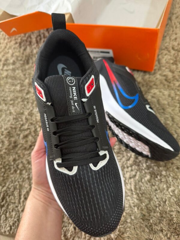 Tênis Running Pegasus 40 Colored Black - Imagem 2