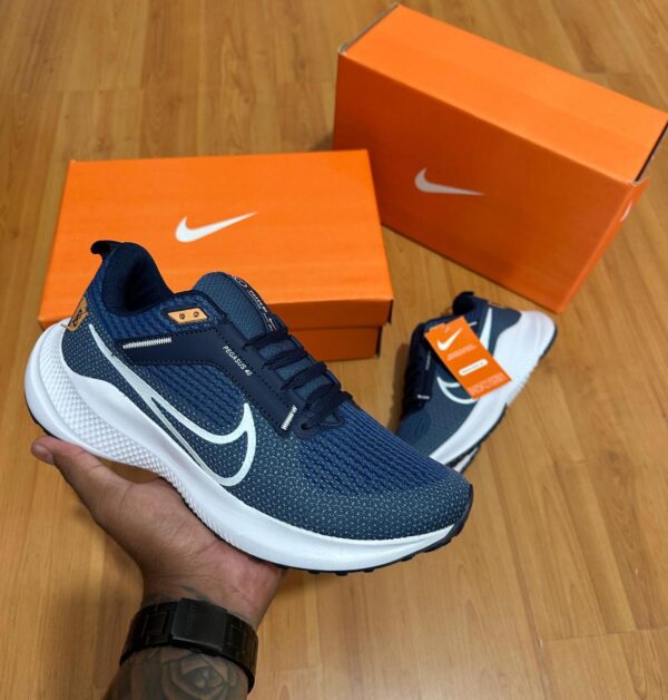 Tênis Running Pegasus 40 Colored Black - Imagem 9