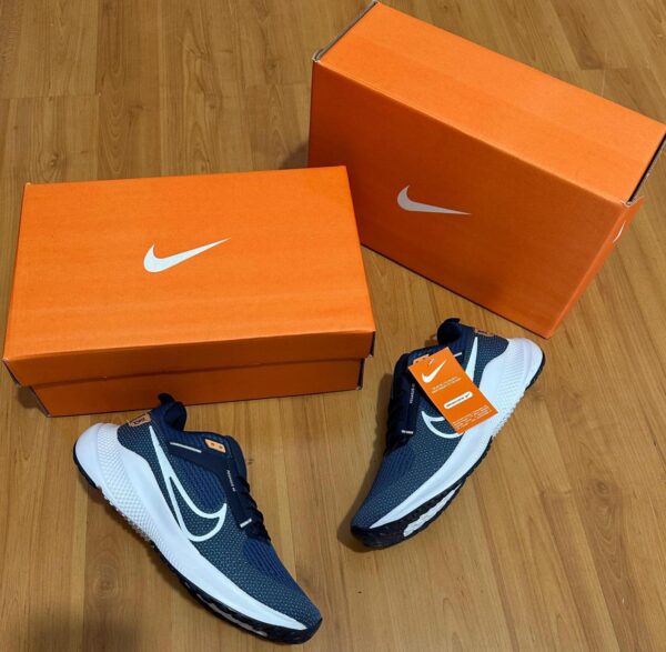 Tênis Running Pegasus 40 Colored Black - Imagem 8