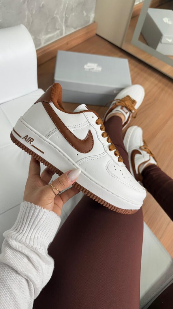 Tênis Casual Air Force Luxury Line White Brown