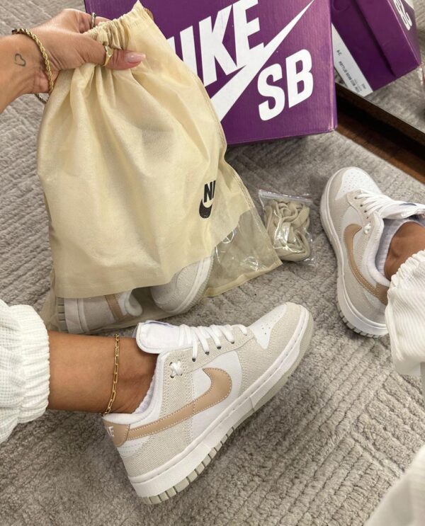 Sneaker Dunk Low Glitter Off/Rose - Imagem 2
