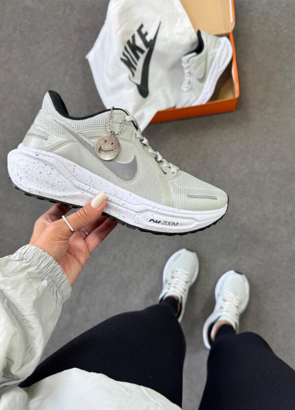 Tênis Running Pegasus 41 Total Gray