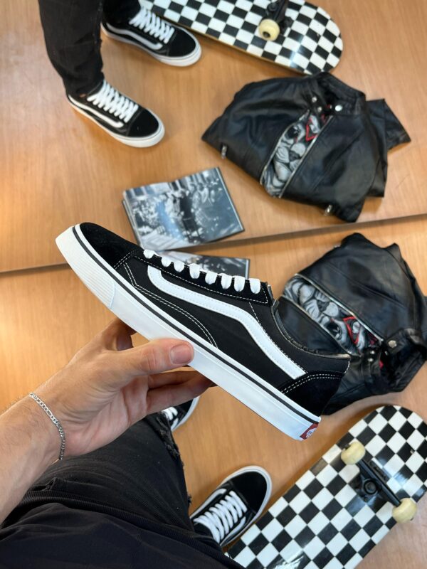Tênis Old Skool Tradicional Black True White - Imagem 4