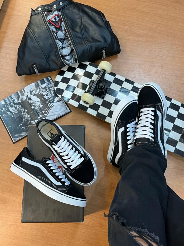 Tênis Old Skool Tradicional Black True White
