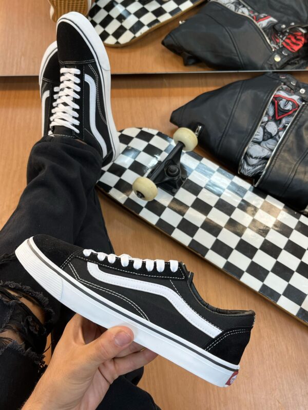 Tênis Old Skool Tradicional Black True White - Imagem 2