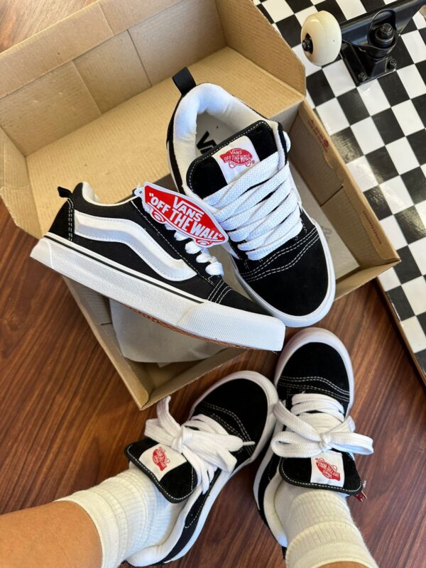 Tênis Street Knu Skool Black True White