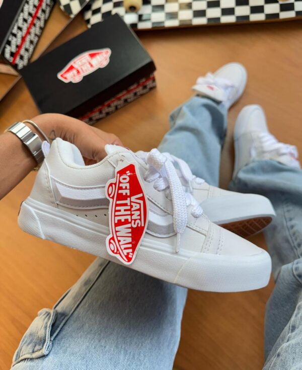 Tênis Street Knu Skool Black True White - Imagem 10
