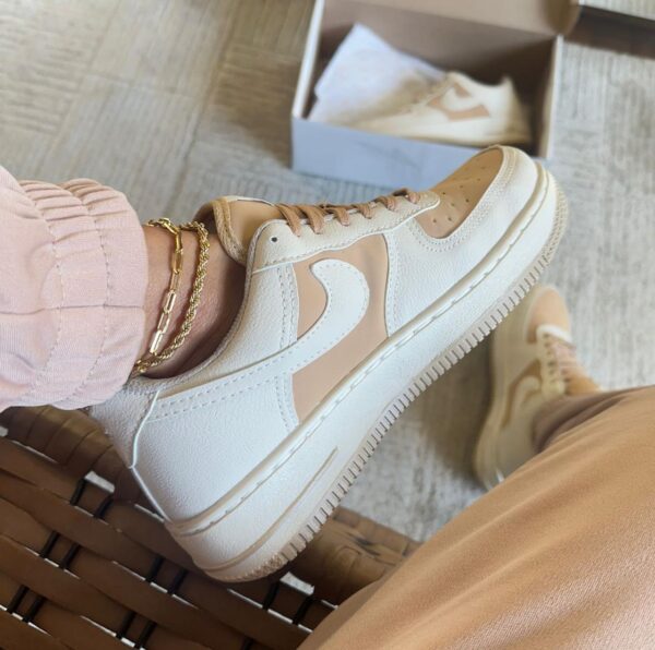 Tênis Casual Air Force F1 White True Black - Imagem 13