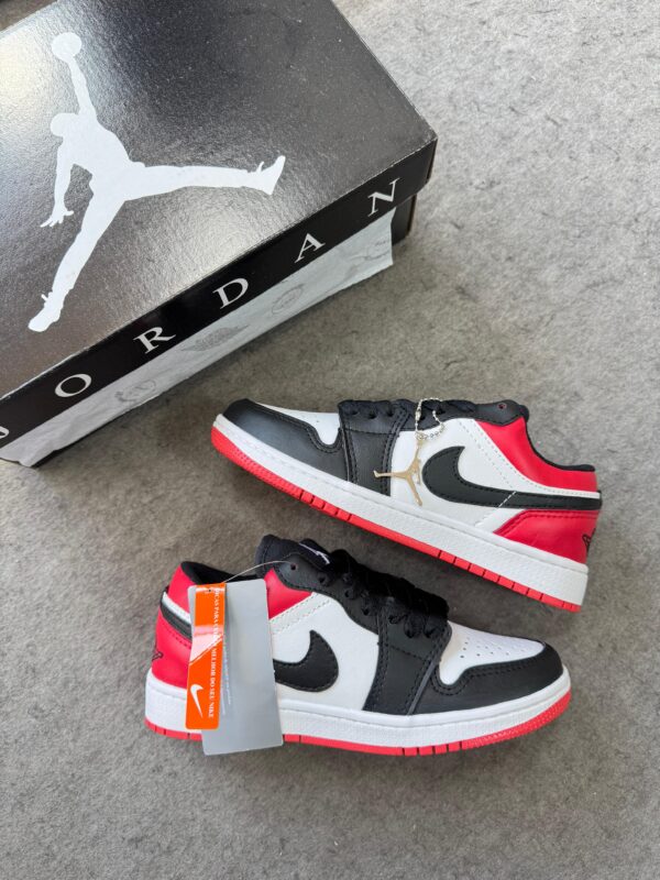 Sneaker Jordan Low White Black Red - Imagem 4