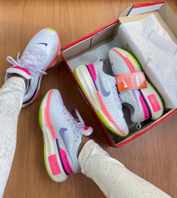 Tênis Running Invencible Run 3 Off White Gold - Imagem 9
