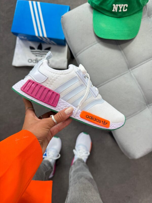Tênis Running NMD Black True White - Imagem 19