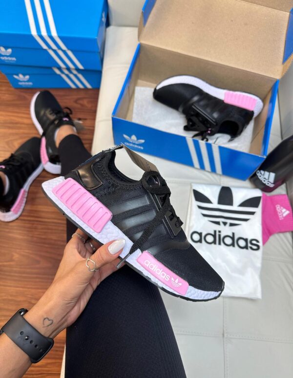 Tênis Running NMD Black True White - Imagem 15